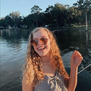 Meet your Posher, Mary emma